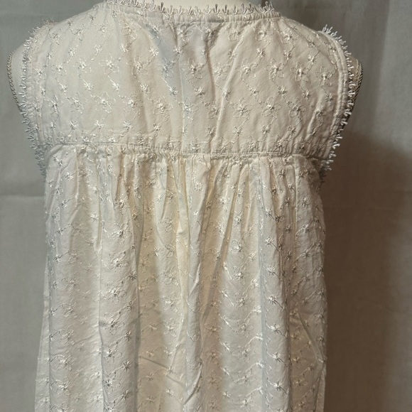 Delicates Ivory Lace Buttoned Chemise - Picture 6 of 13
